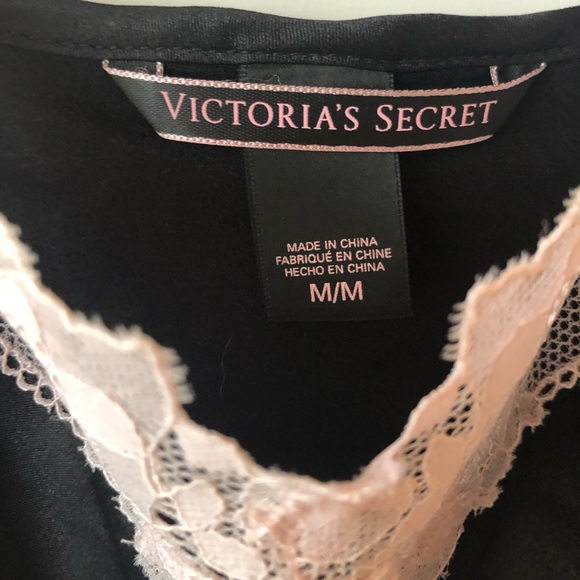 Victoria Secret satin camisole - Picture 5 of 5